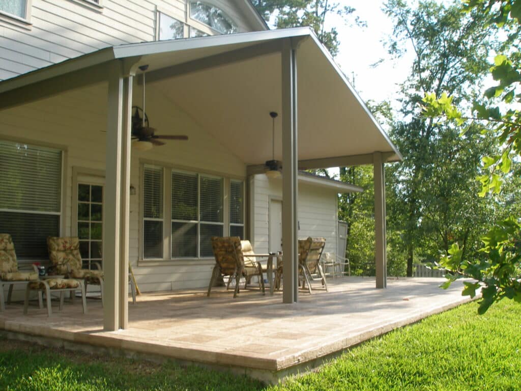 3 and 4 Inch Insulated Aluminum Patio Covers 3 inch and 4 inch insulated aluminum patio covers providing superior insulation by 21st Century Sunrooms Houston TX
