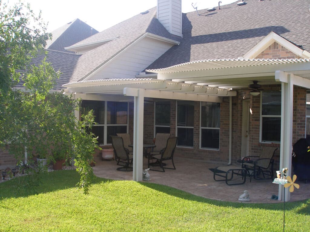 Understanding Lattice Arbors and Pergolas Houston Lattice arbor and pergola structures showing design distinctions by 21st Century Sunrooms Houston TX