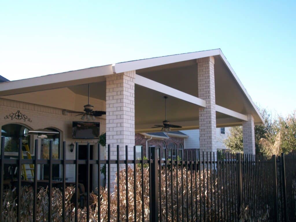 Why Choose 21st Century Sunrooms Patio Covers Quality patio cover installation demonstrating expert craftsmanship by 21st Century Sunrooms Houston TX